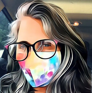 Meet your Posher, Lynn